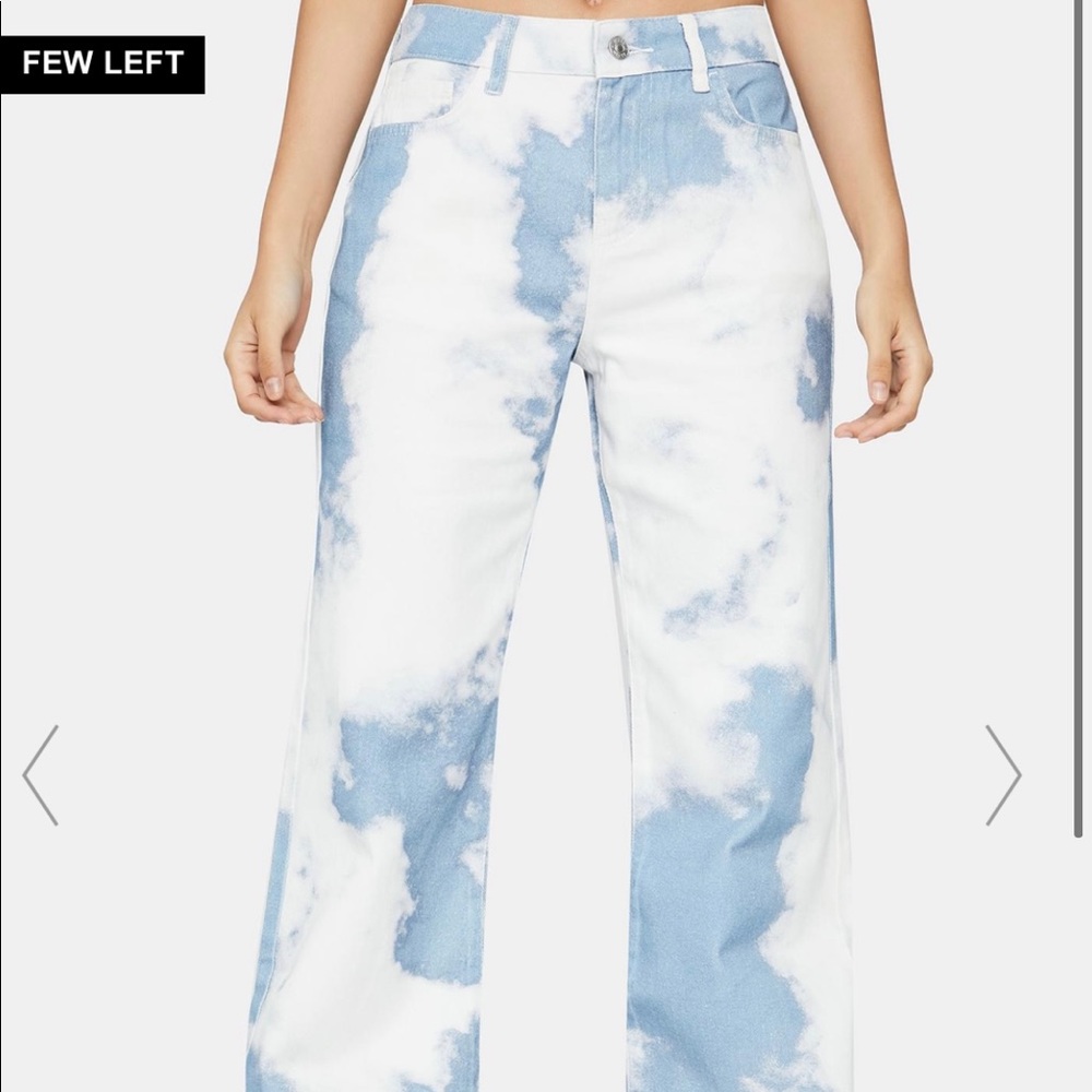 NWT JADED LDN CLOUD PRINT BOYFRIEND JEANS